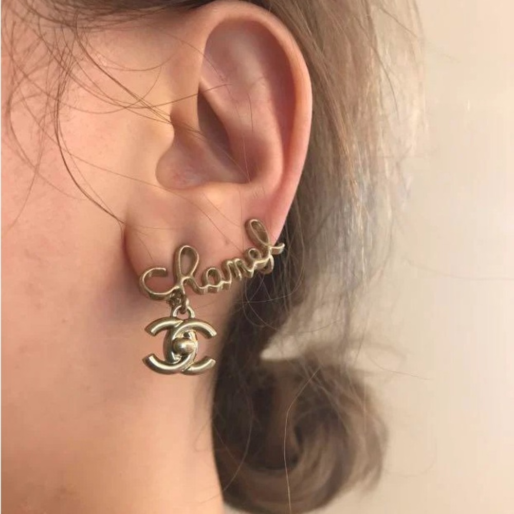 Chanel 2021 Script Dangling CC Turnlock Clip On Climber